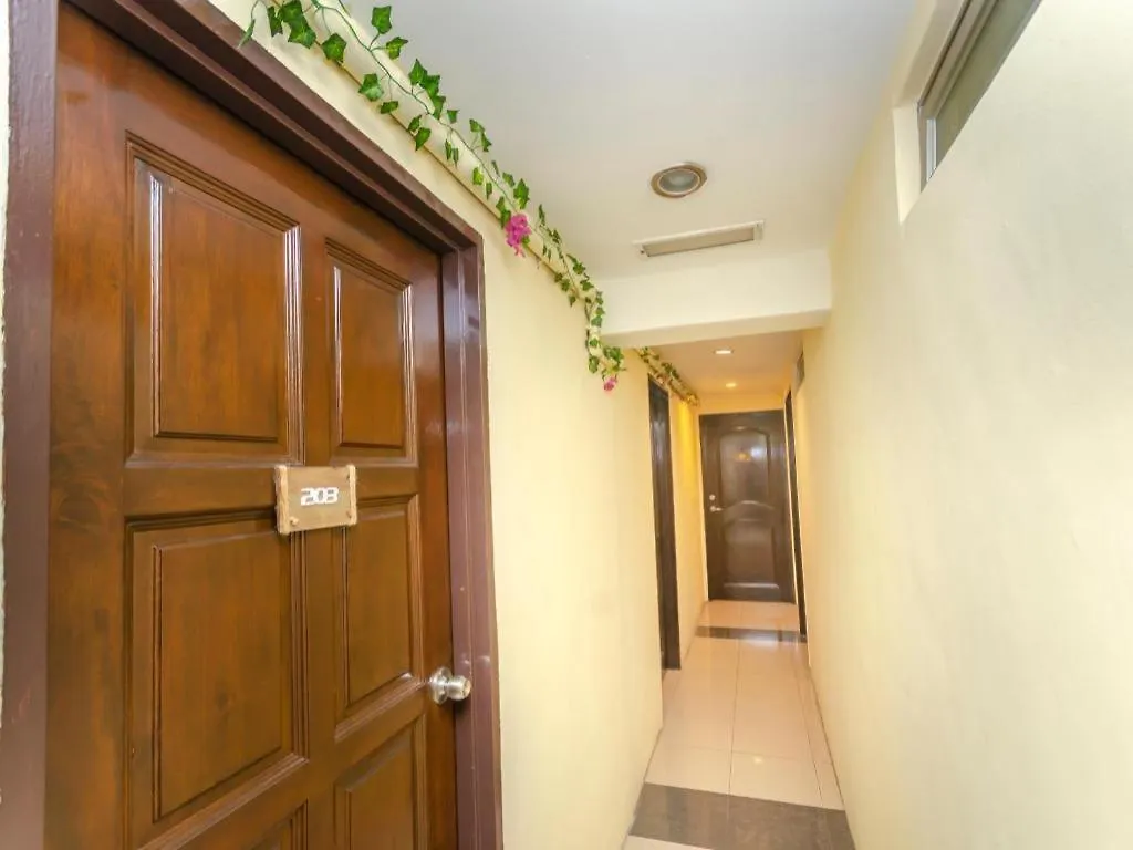 Oyo 89703 B Link Hotel Johor Bahru