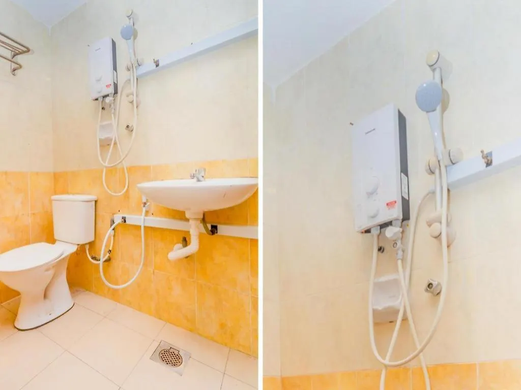 Oyo 89703 B Link Hotel Johor Bahru