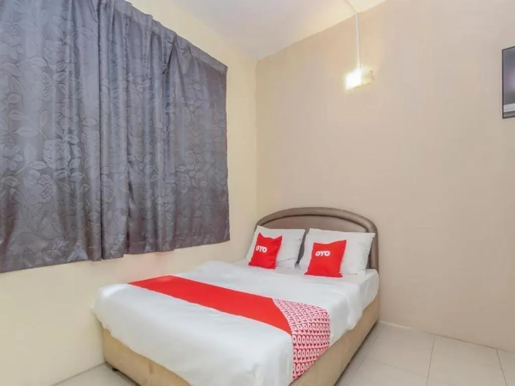 Oyo 89703 B Link Hotel Johor Bahru